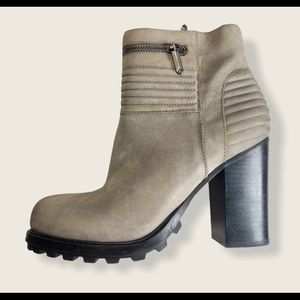 Sam Edelman Fowler Booties Sz 8